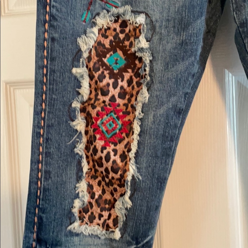 Cowgirl Tuff cheetah & Aztec print jeans. NWT - Picture 2 of 9